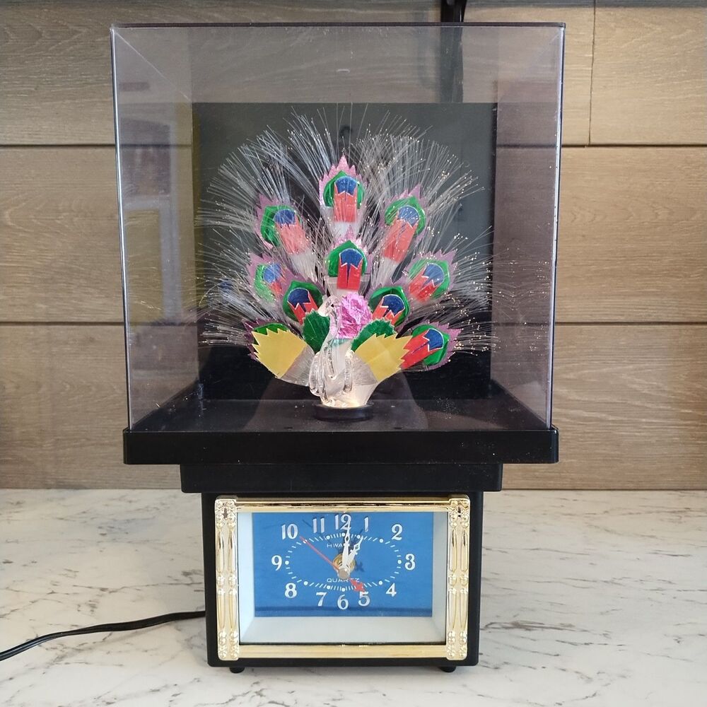 Vintage Hwakuo Fiber Optic Peacock Decor Color Changing Clock Mid Century Kitch